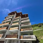 Spacious Modern Duplex Sunny View & Hikes D52 * 라포