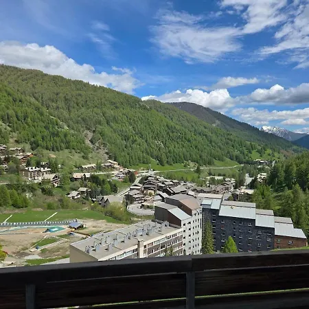 Spacious Modern Duplex Sunny View & Hikes D52 * Allos