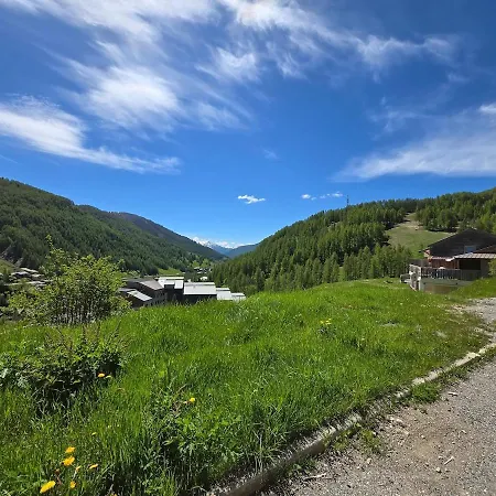 Spacious Modern Duplex Sunny View & Hikes D52 *