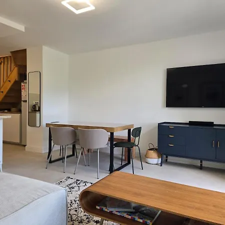 Spacious Modern Duplex Sunny View & Hikes D52 Apartment *