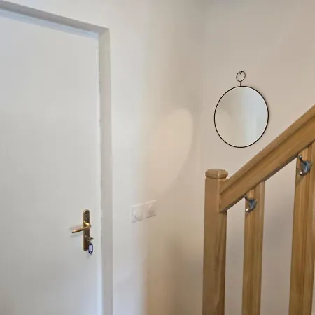 Apartment Spacious Modern Duplex Sunny View & Hikes D52 *