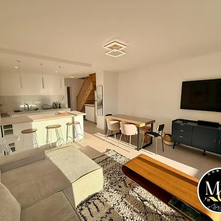Spacious Modern Duplex Sunny View & Hikes D52 * Allos